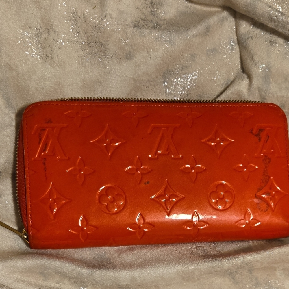 Authentic Louis Vuitton Vernis Long Zippy Vibrant Orange Embossed Wallet